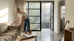 Vivir cerca de los abuelos: lo que cambia en la crianza (y cómo aprovecharlo sin desgastarnos)